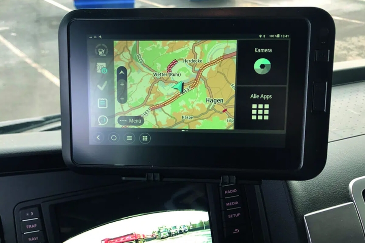 GPS-TECHNIK - ZEITERSPARNIS UND OPTIMALE PLANUNG